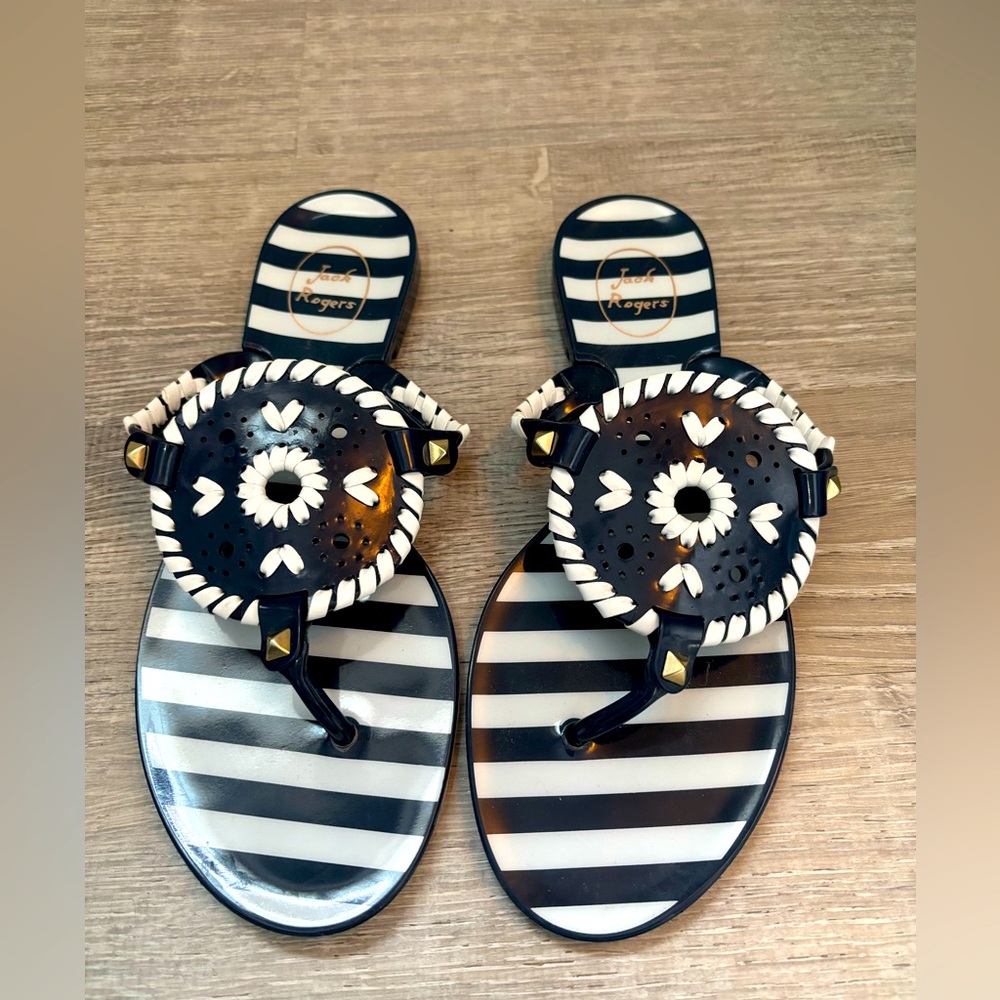 💙JACK ROGERS cute navy flip flops!